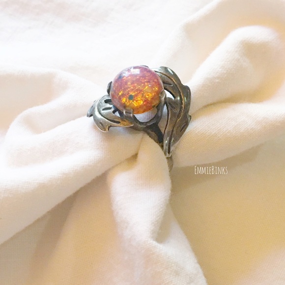 Vintage J SOTELO Sterling 925 Taxco Foil Opal Ring - Picture 2 of 8